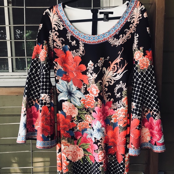 Forever 21 Floral Dress - Picture 3 of 3